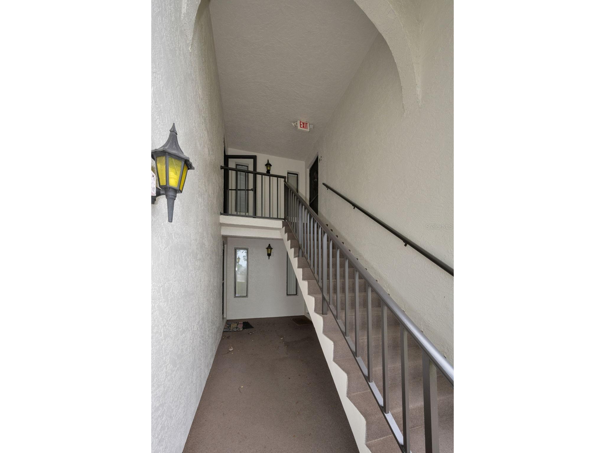 2687 Pine Ridge Way S #B2 Palm Harbor FL 34684 TB8514012 image3