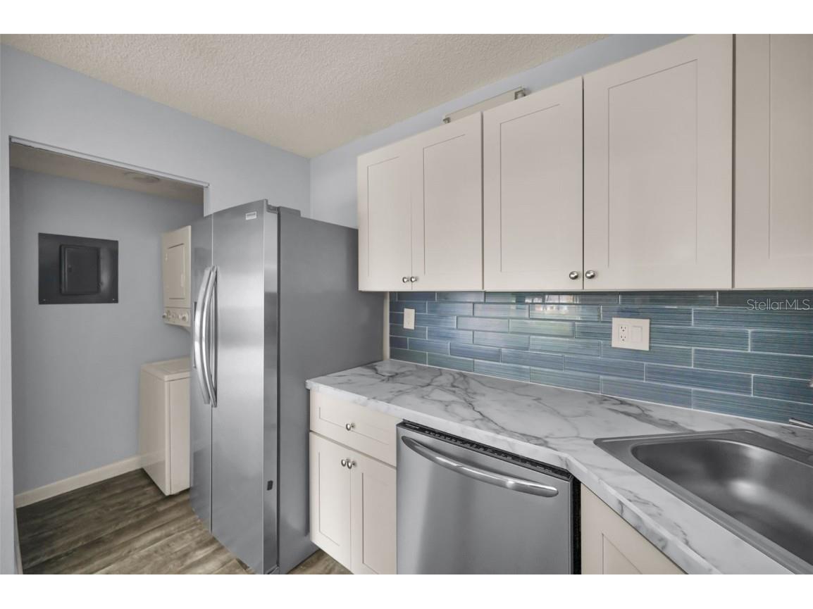 2687 Pine Ridge Way S #E1 Palm Harbor FL 34684 TB8419146 image14