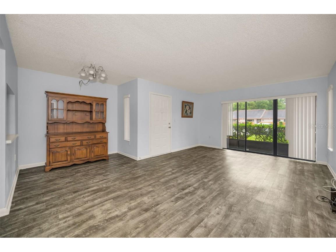 2687 Pine Ridge Way S #E1 Palm Harbor FL 34684 TB8419146 image18