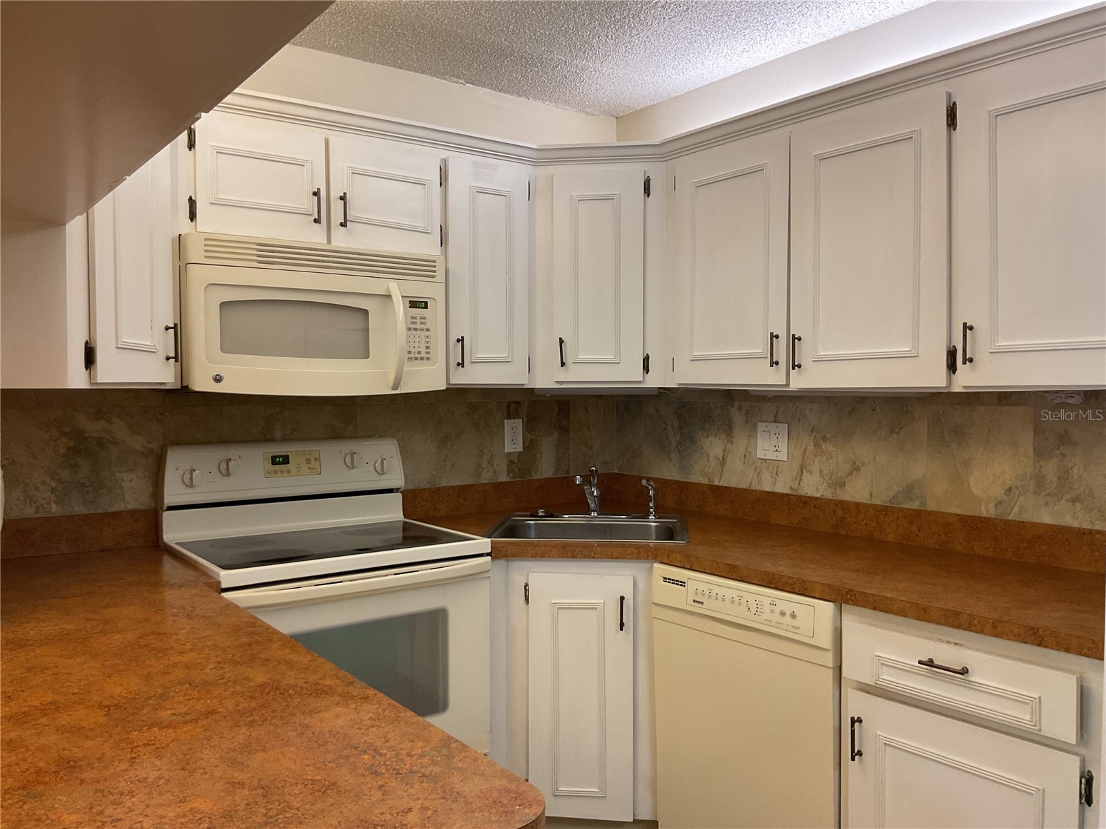2687 Pine Ridge Way S #H1 Palm Harbor FL 34684 W7885546 image11
