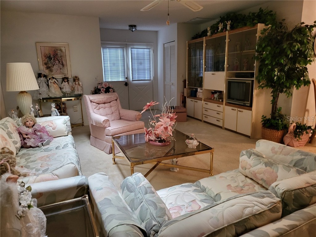 2687 Royal Ridge Drive Spring Hill FL 34606 V4944866 image5