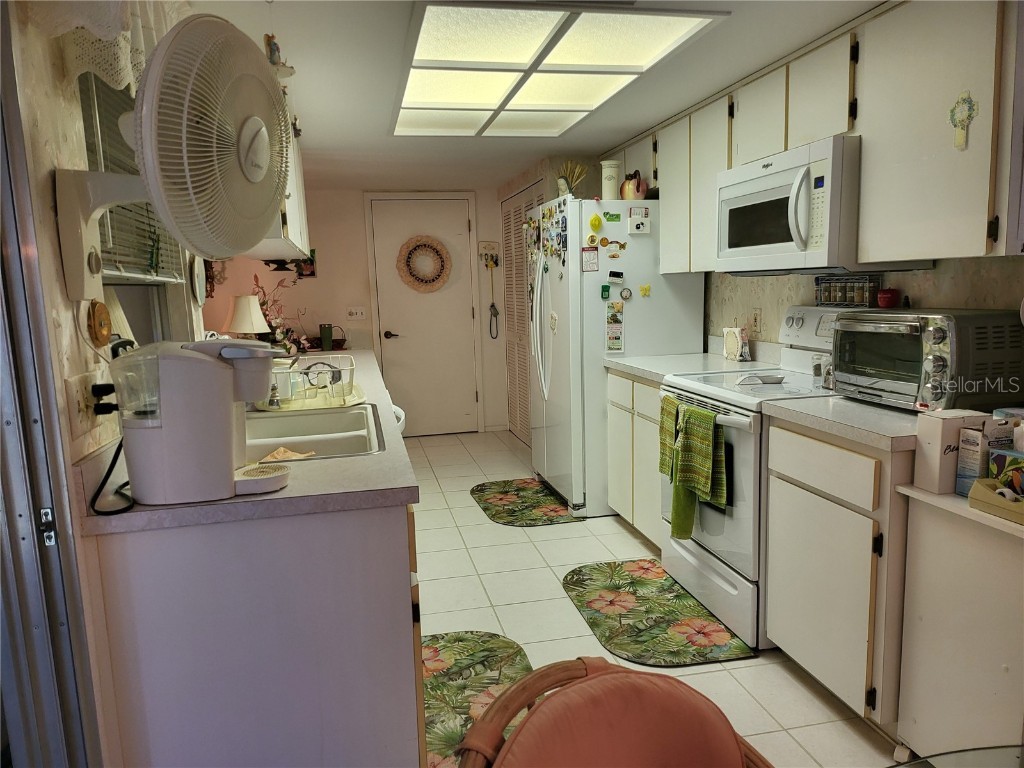 2687 Royal Ridge Drive Spring Hill FL 34606 V4944866 image9