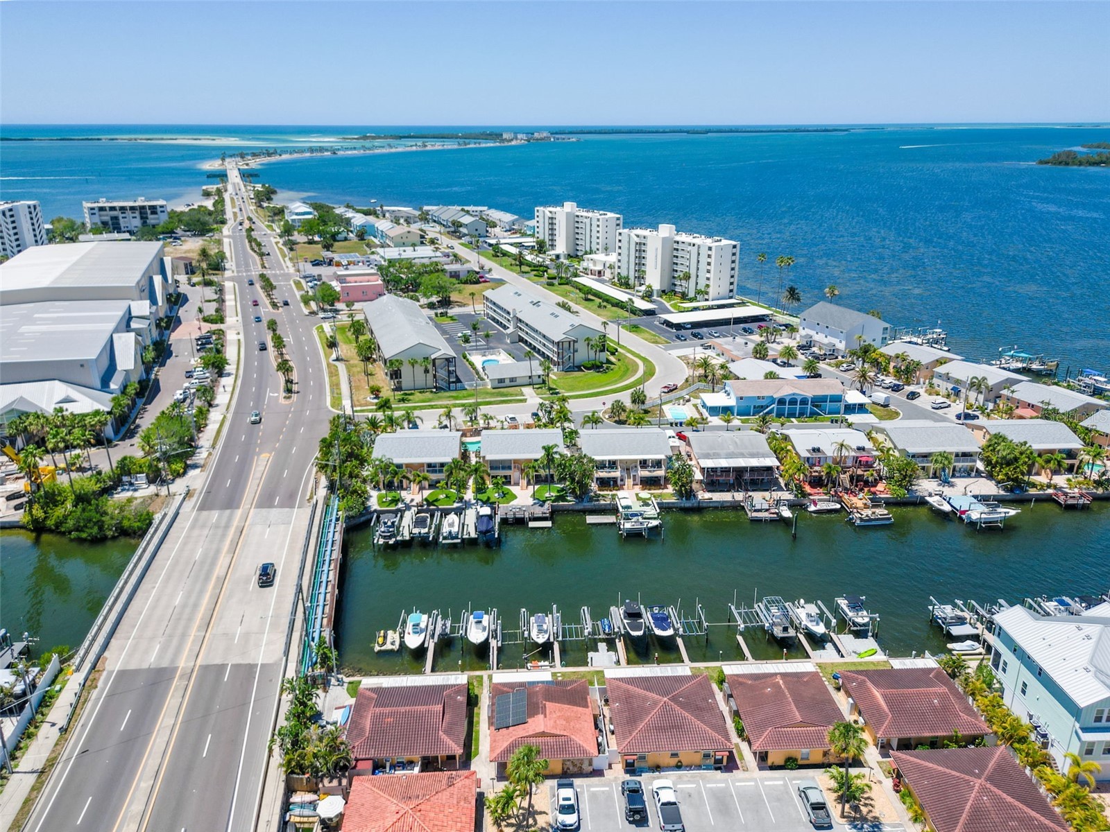 2687 Woodette Dr #B Dunedin FL 34698 TB8503539 image62