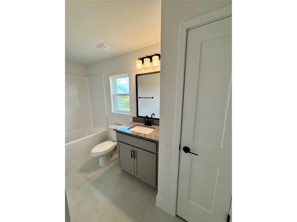 2688 Averland Loop North Port FL 34287 A4637934 image7