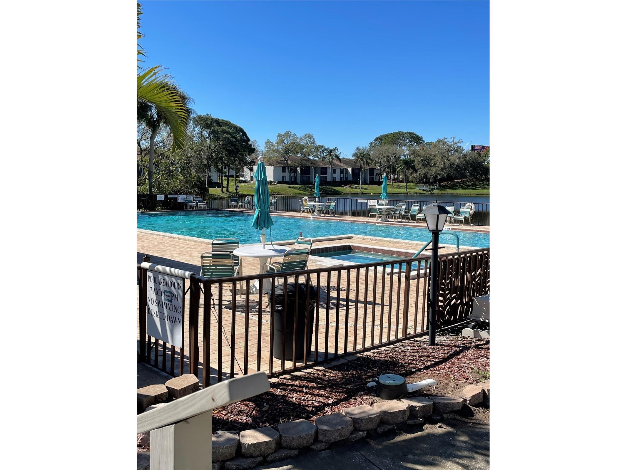 2688 Pine Ridge Way N #D2 Palm Harbor FL 34684 W7884458 image19
