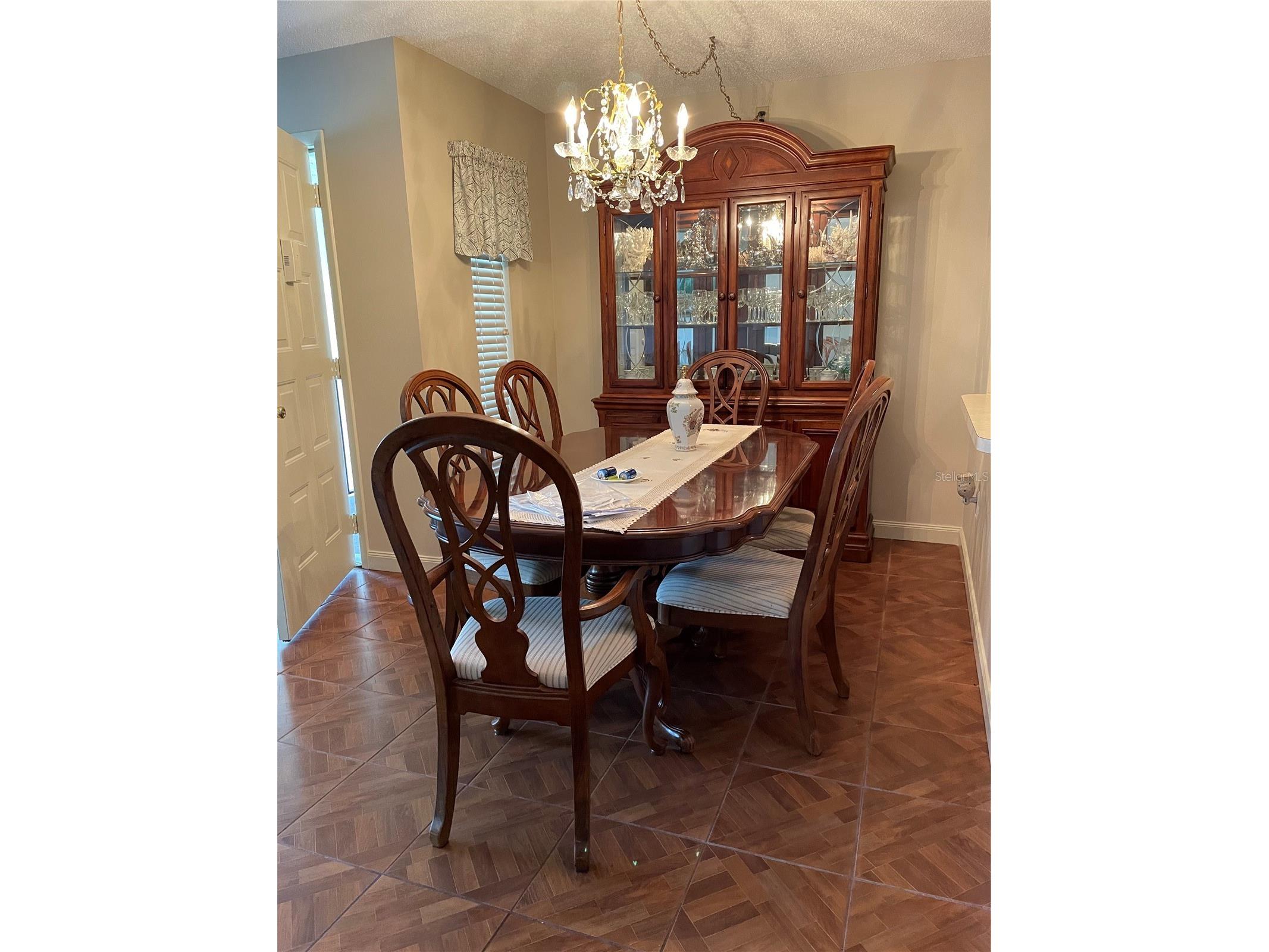 2688 Pine Ridge Way N #D2 Palm Harbor FL 34684 W7884458 image5