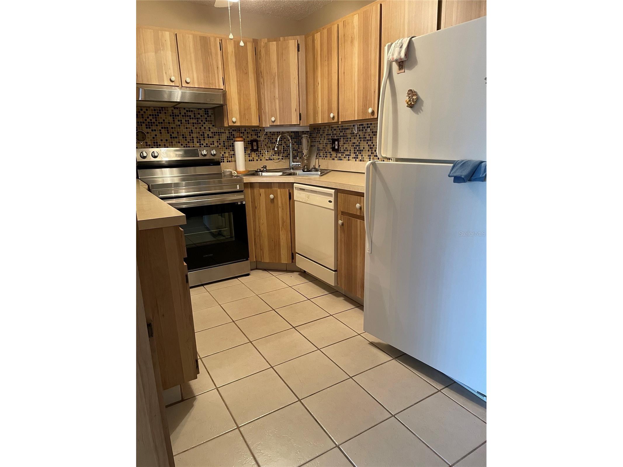 2688 Pine Ridge Way N #D2 Palm Harbor FL 34684 W7884458 image6