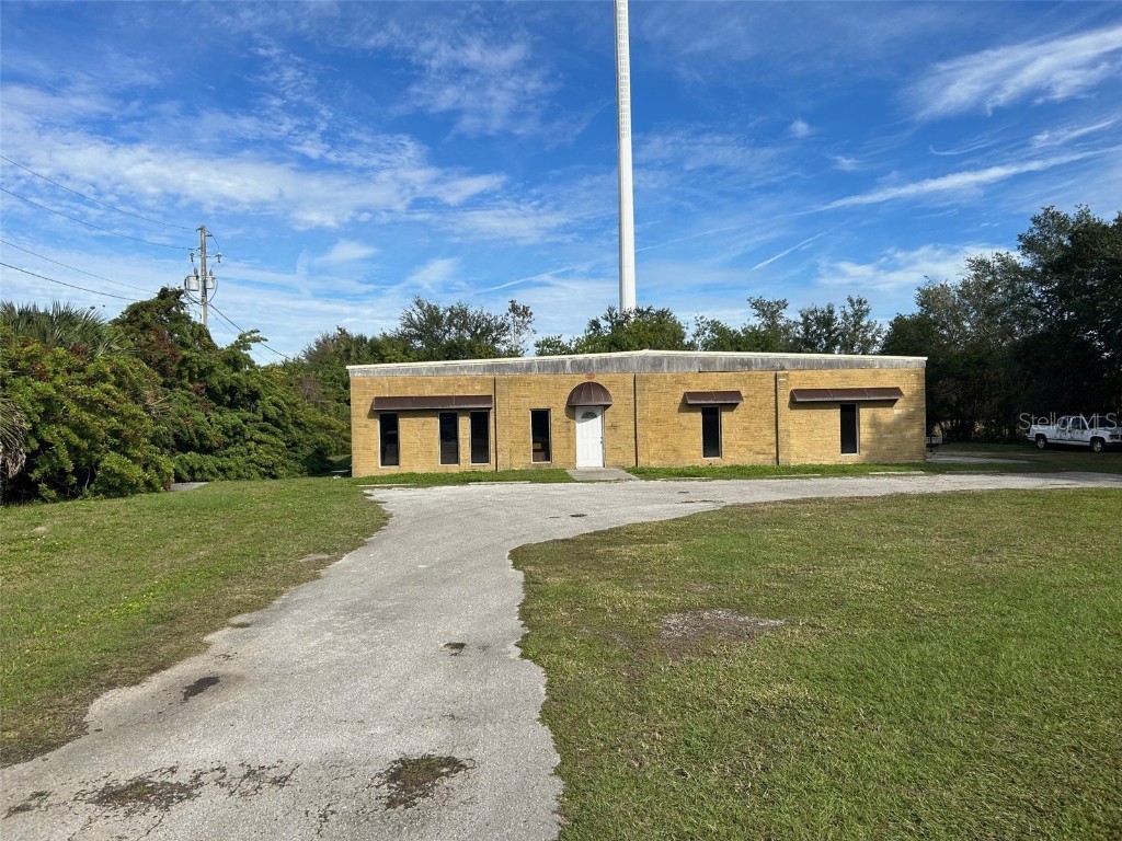 2688 South Street Leesburg FL 34748 J969442 image1