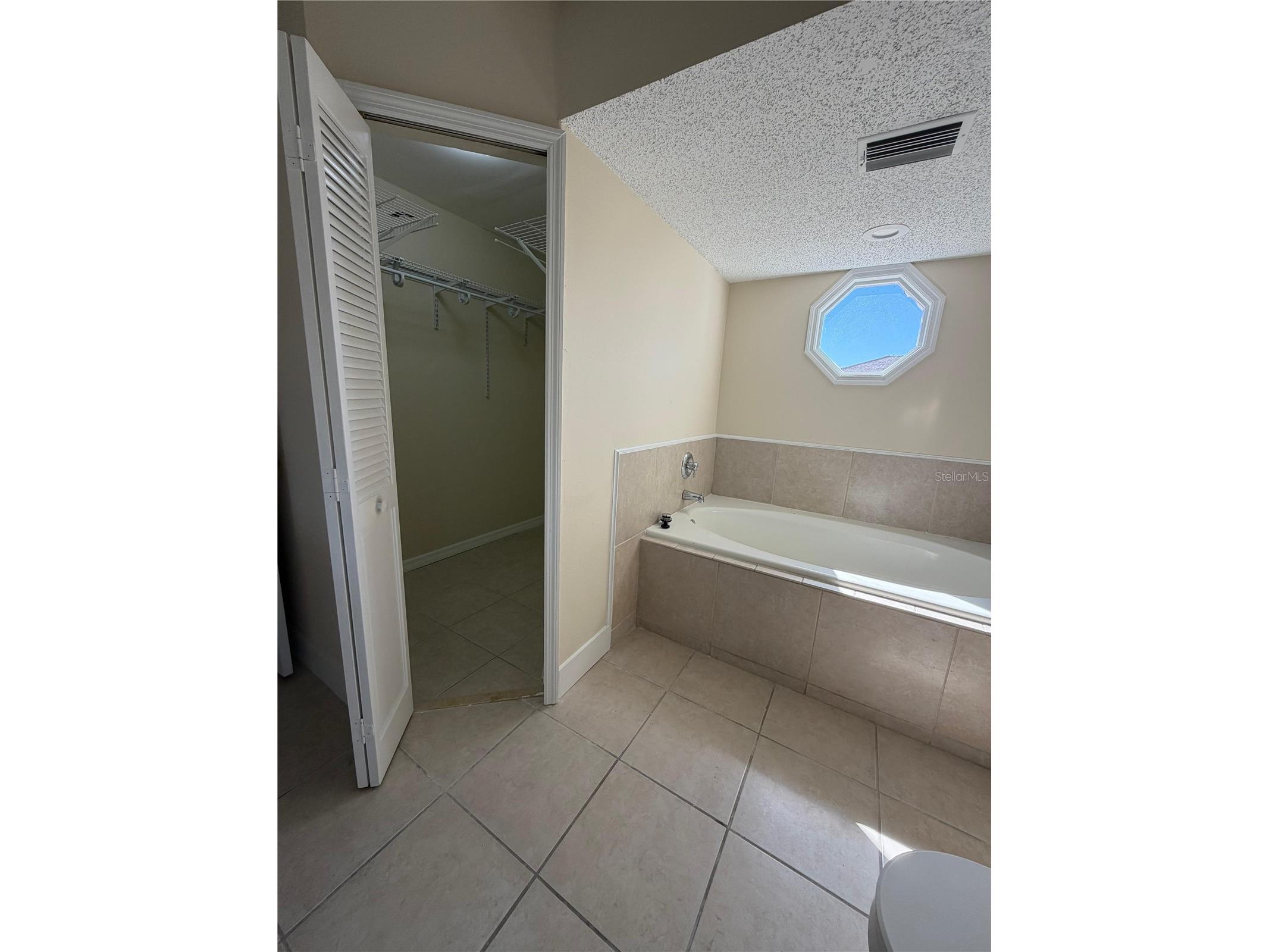 2689 Courtland Boulevard Deltona FL 32738 V4947568 image5