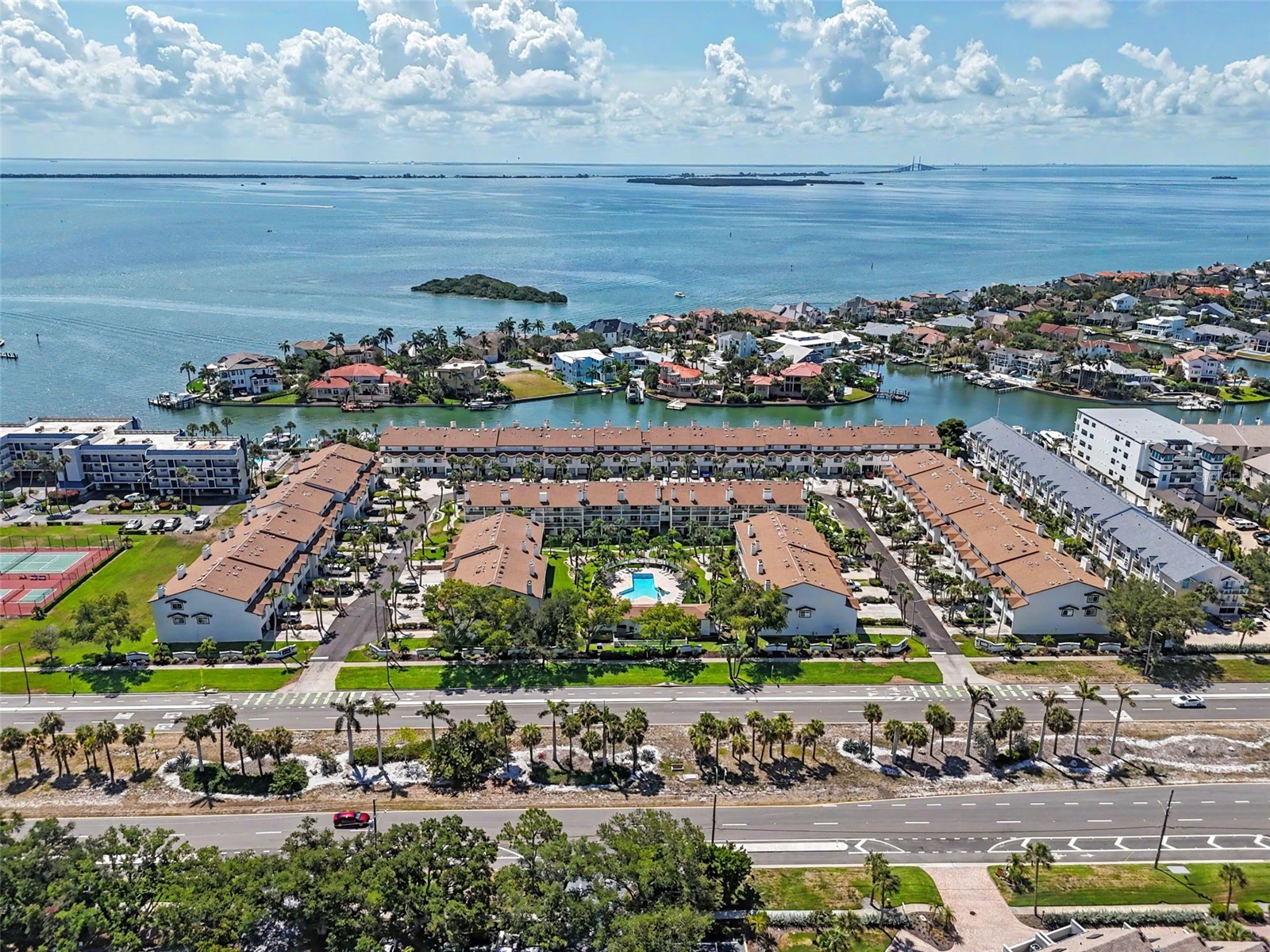 269 Madeira Circle Saint Petersburg FL 33715 TB8524633 image39