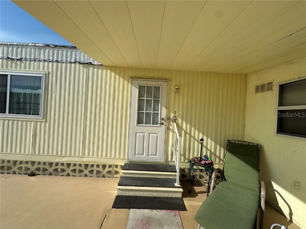 269 Outer Drive Venice FL 34285 N6136972 image3