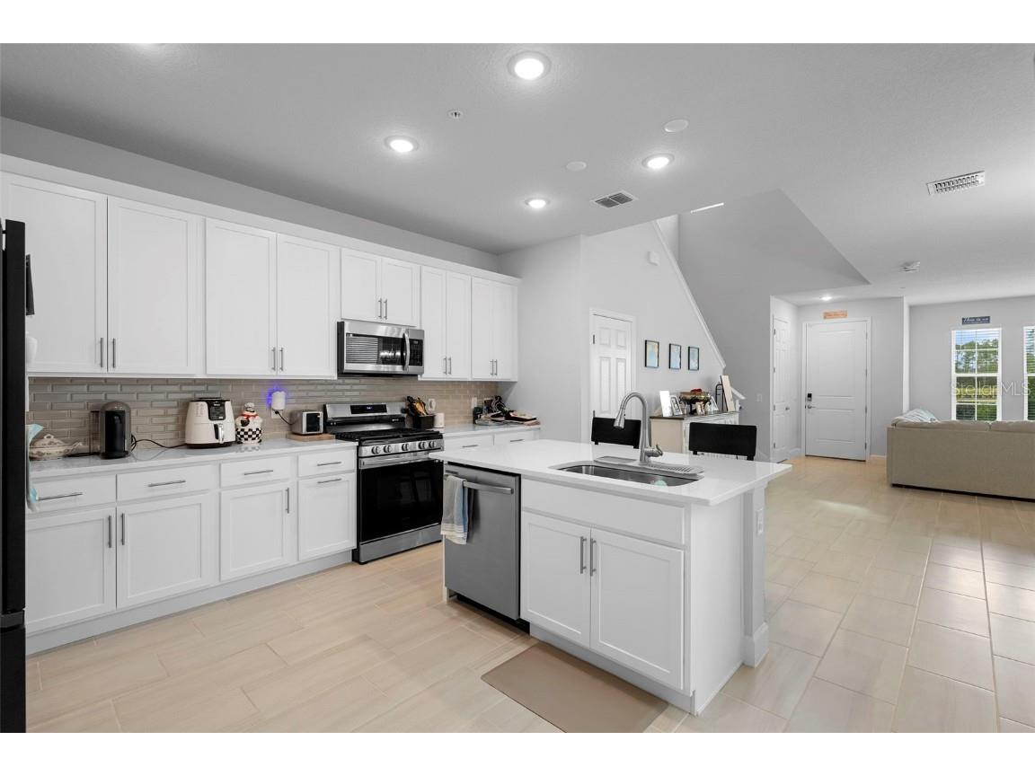 269 Platform Lane Debary FL 32713 V4944521 image18