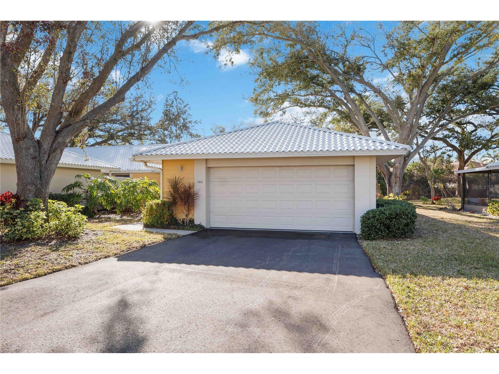 269 Southampton Drive #303 Venice FL 34293 N6140820 image1