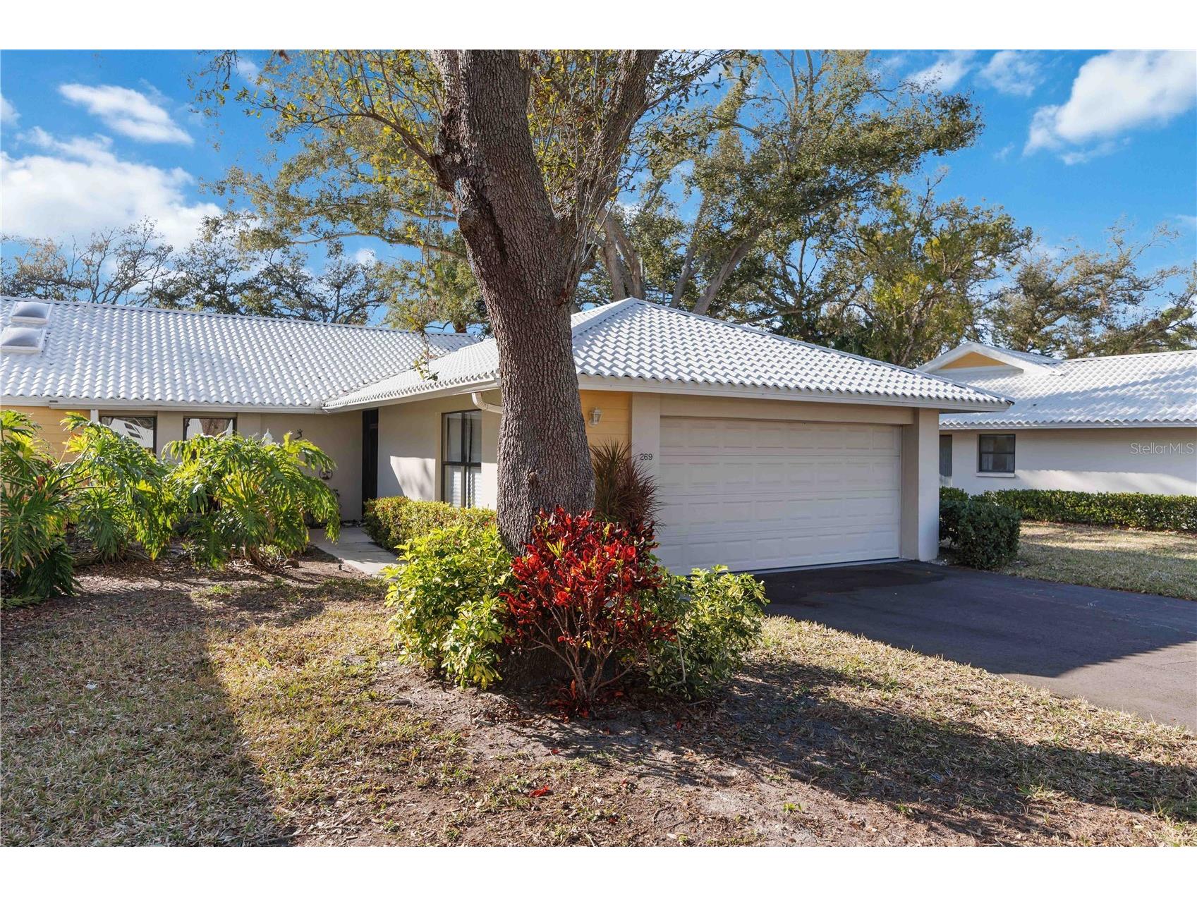 269 Southampton Drive #303 Venice FL 34293 N6140820 image2