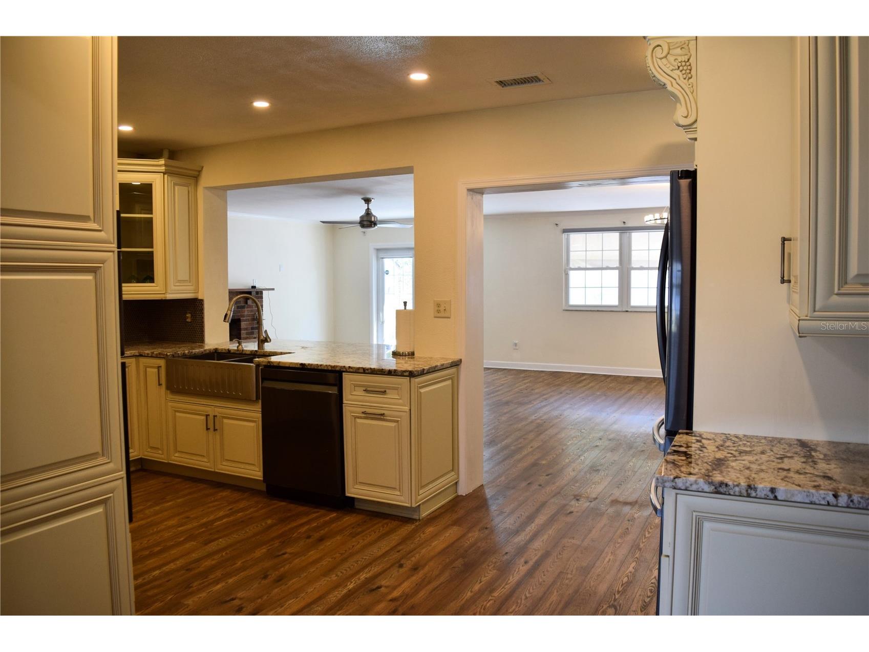 2690 64th Place N Saint Petersburg FL 33702 TB8505932 image34