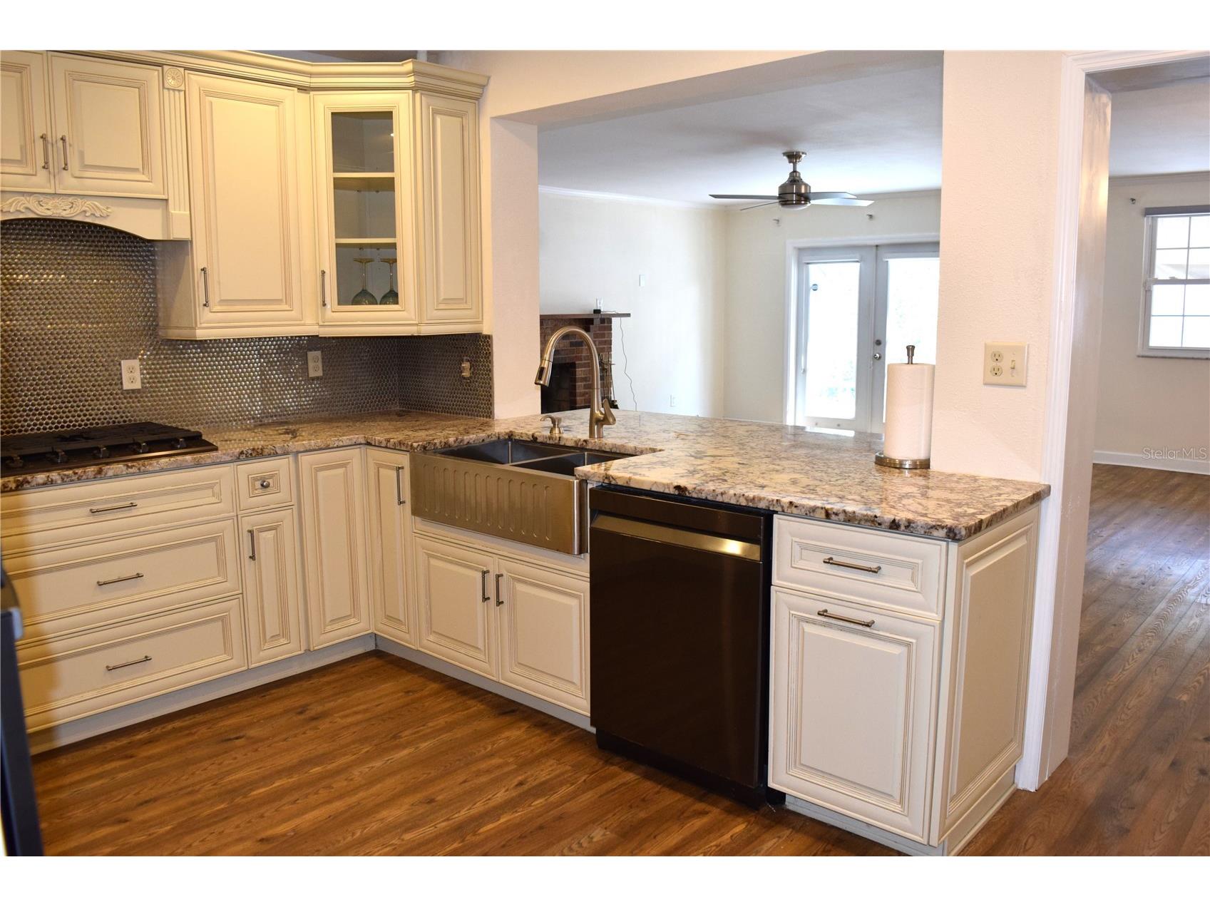 2690 64th Place N Saint Petersburg FL 33702 TB8505932 image39