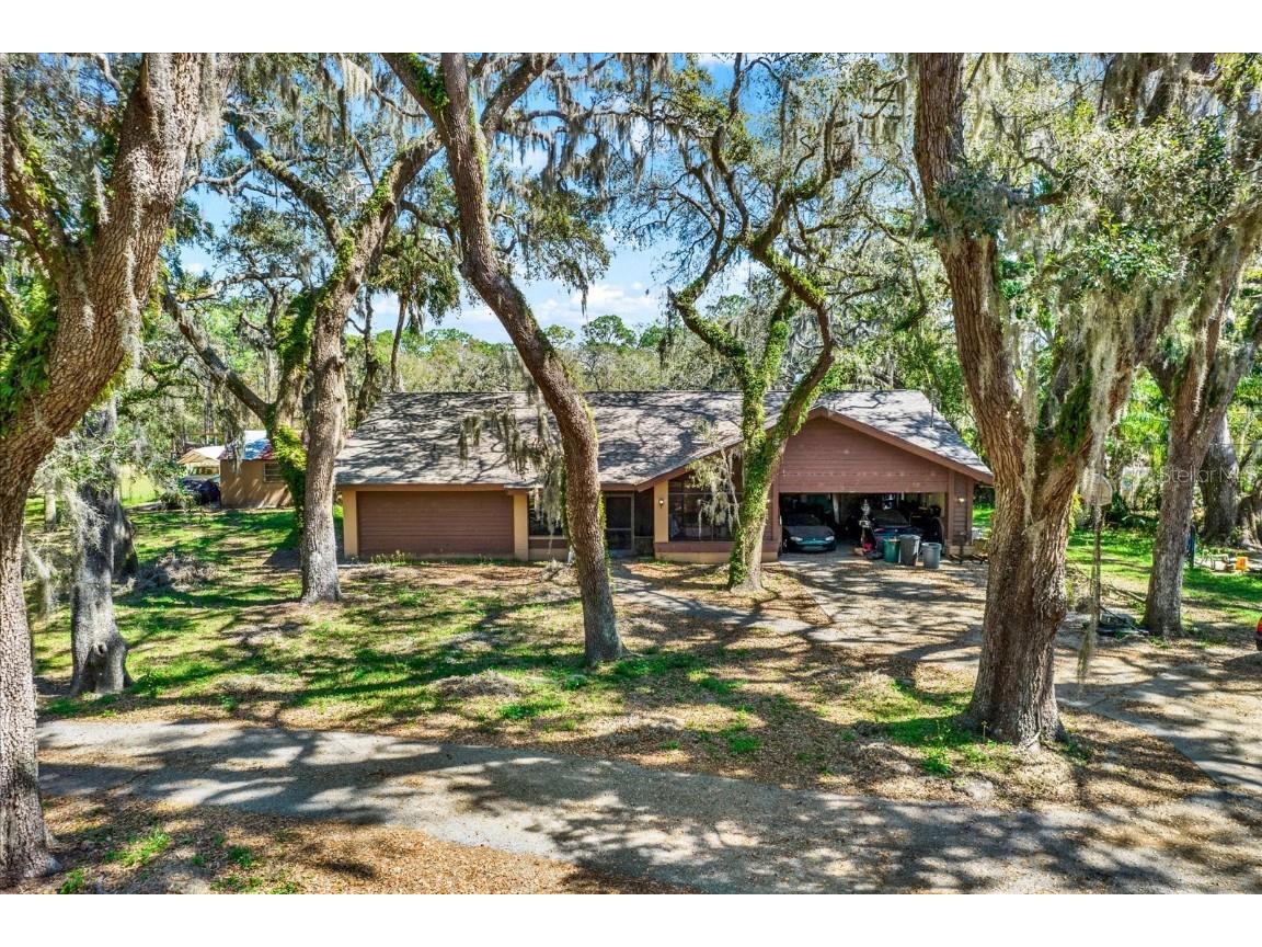 2690 E Lake Trail Tarpon Springs FL 34688 TB8355945 image1