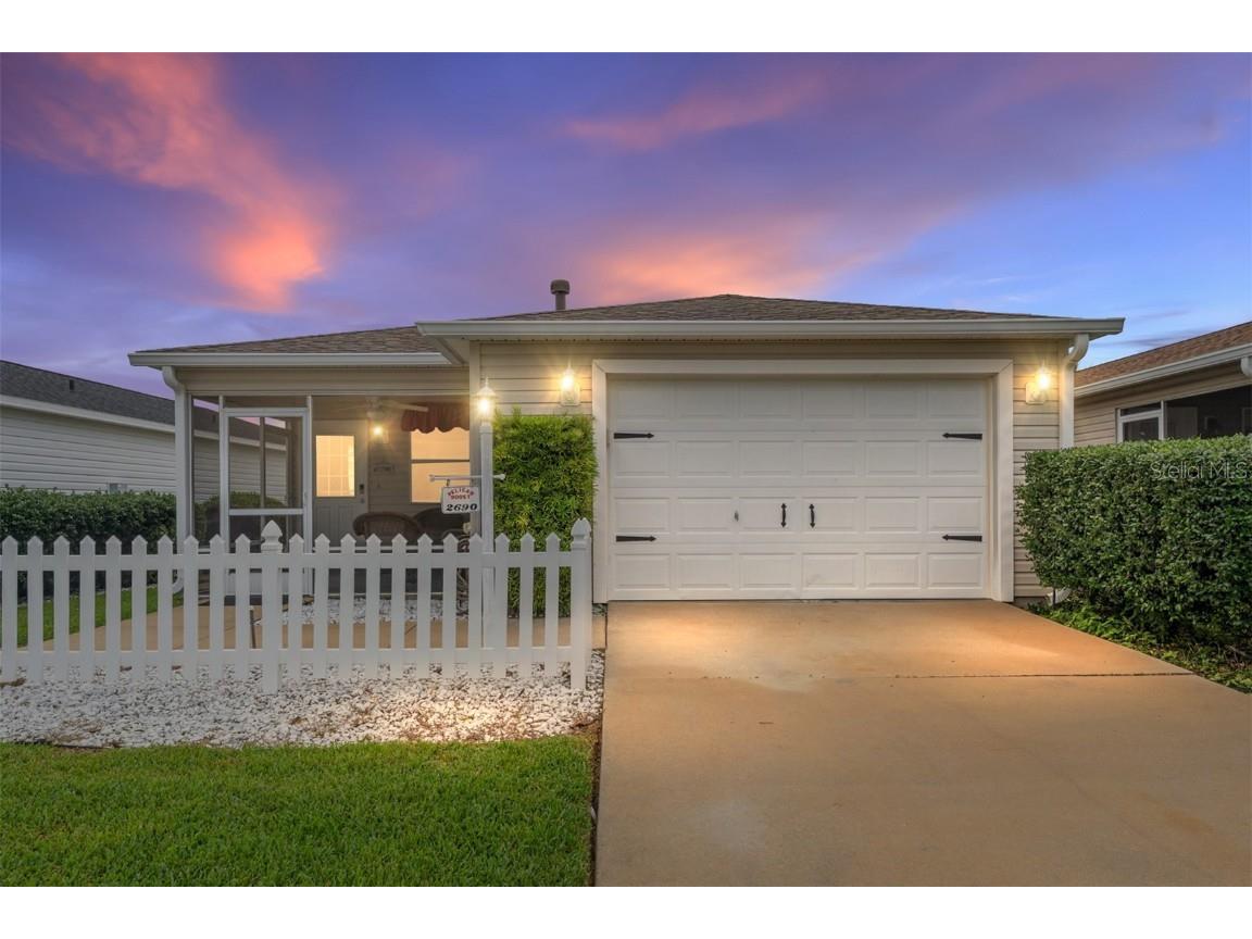 2690 Suffolk Street The Villages FL 32162 G5103248 image1