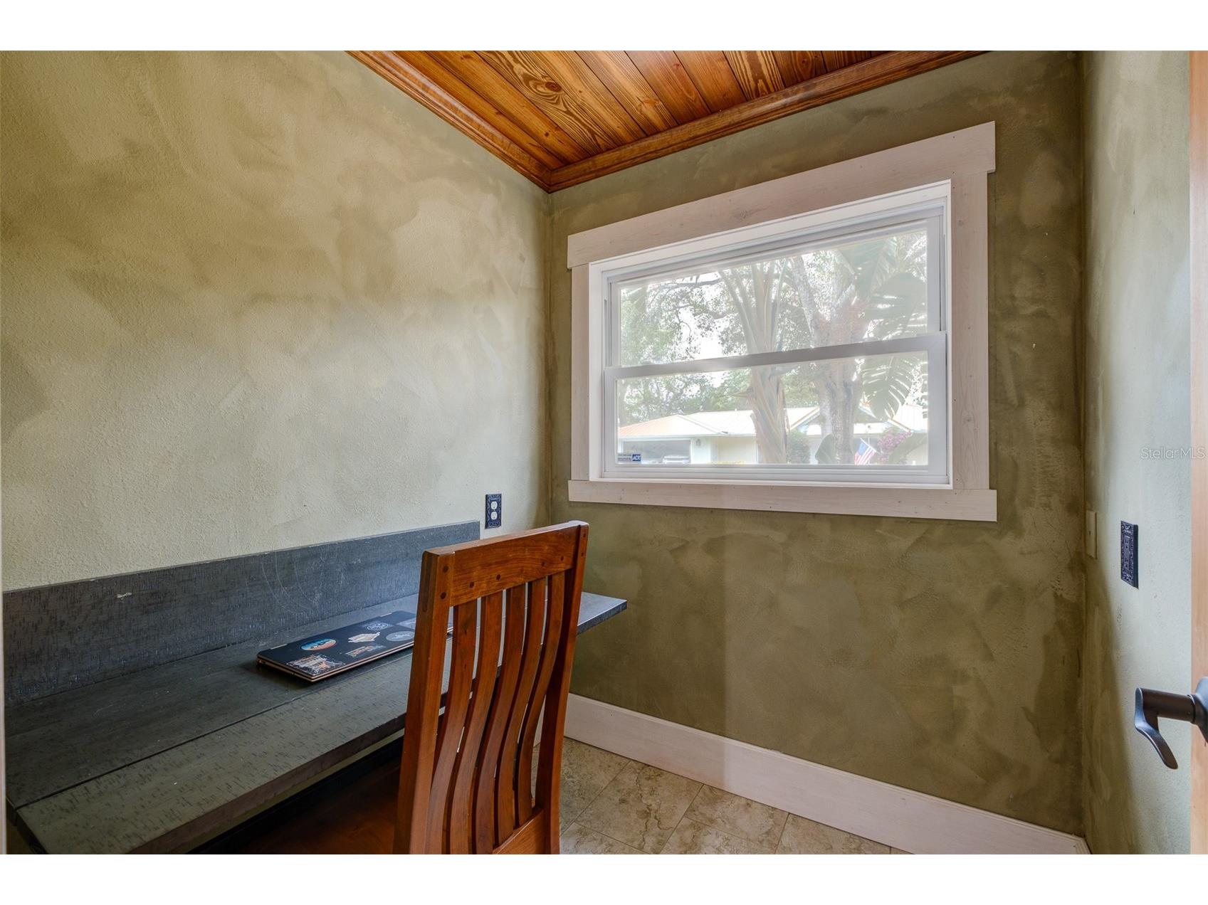 2690 Temple Street Sarasota FL 34239 A4695132 image26