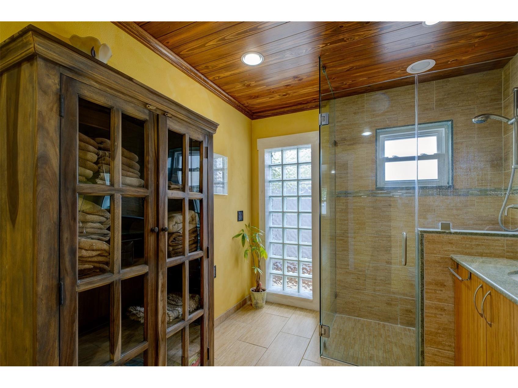 2690 Temple Street Sarasota FL 34239 A4695132 image34
