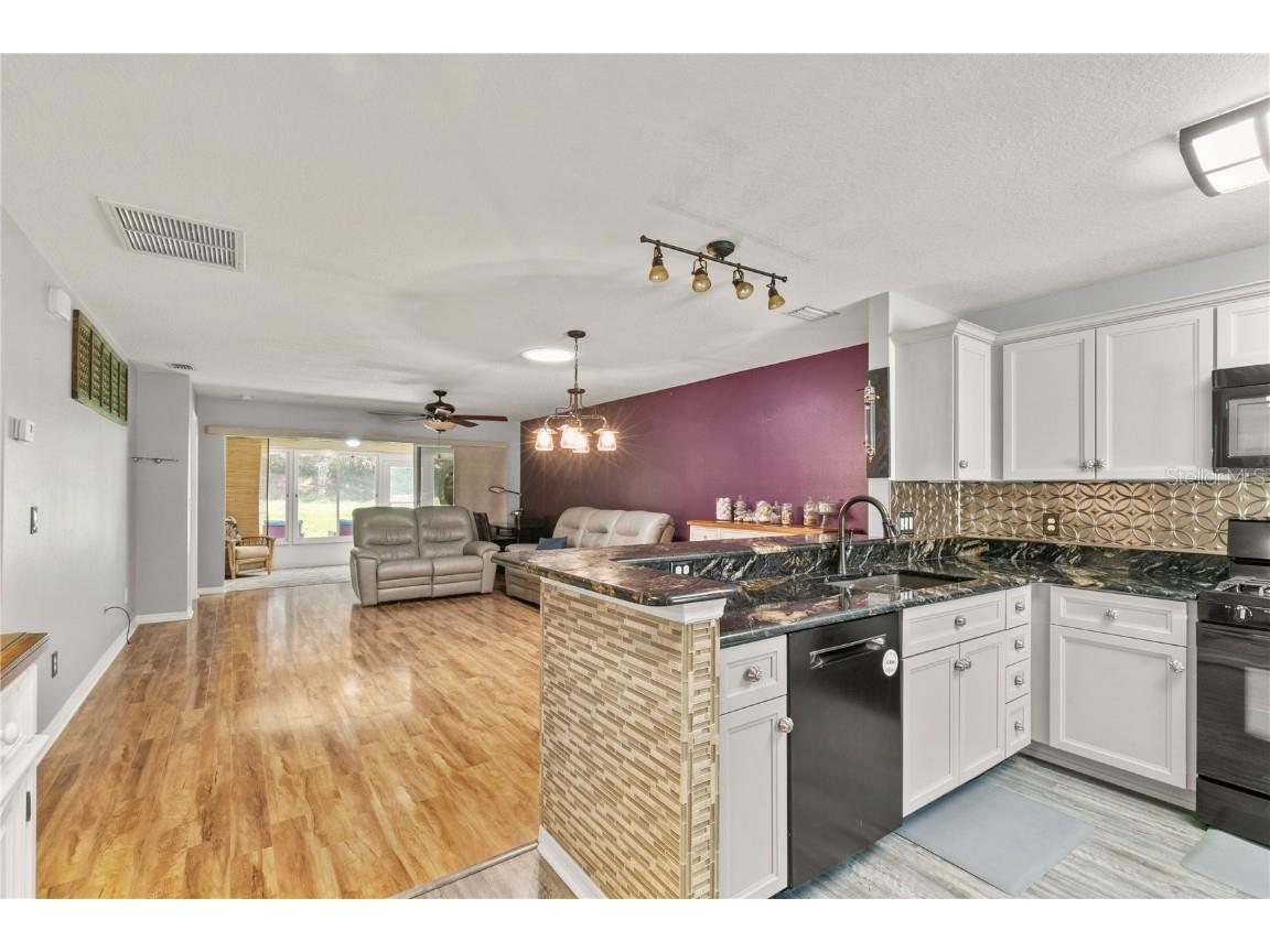 26917 White Plains Way Leesburg FL 34748 G5097949 image12