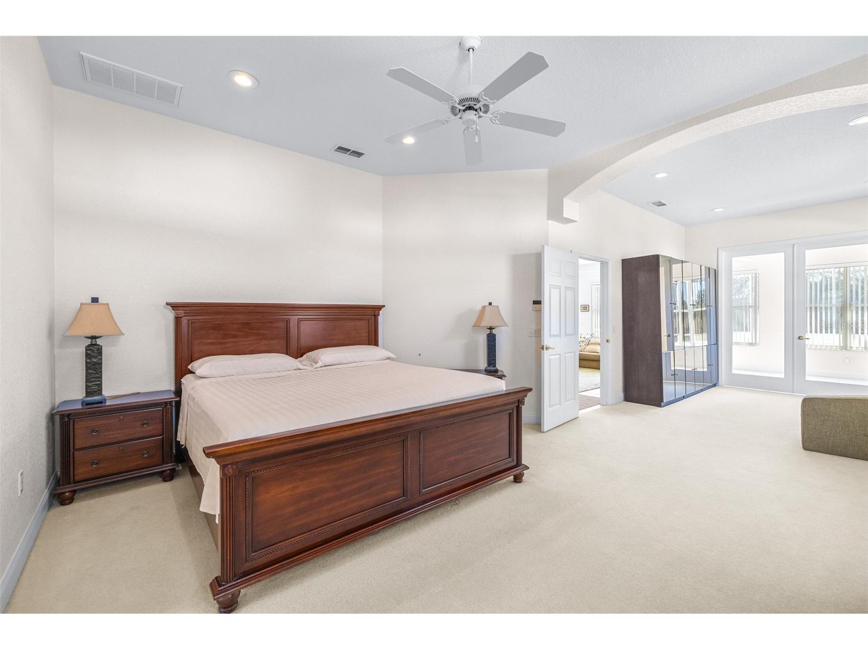 2692 Huntington Hills Dr Lakeland FL 33810 - LAKE LESTER L4956473 image13