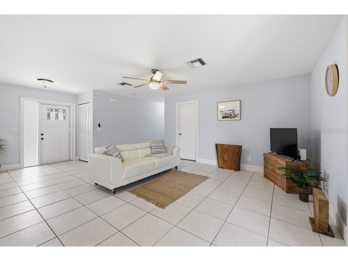 26920 Spanish Gardens Drive Bonita Springs FL 34135 C7523399 image5