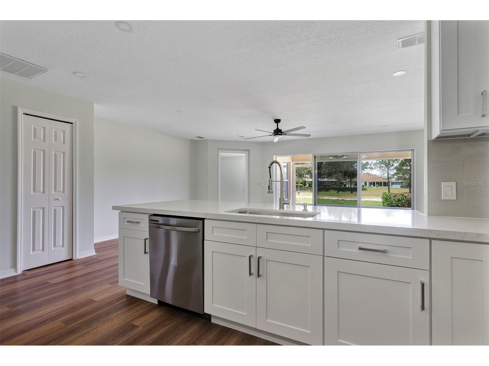26922 White Plains Way Leesburg FL 34748 G5112422 image6