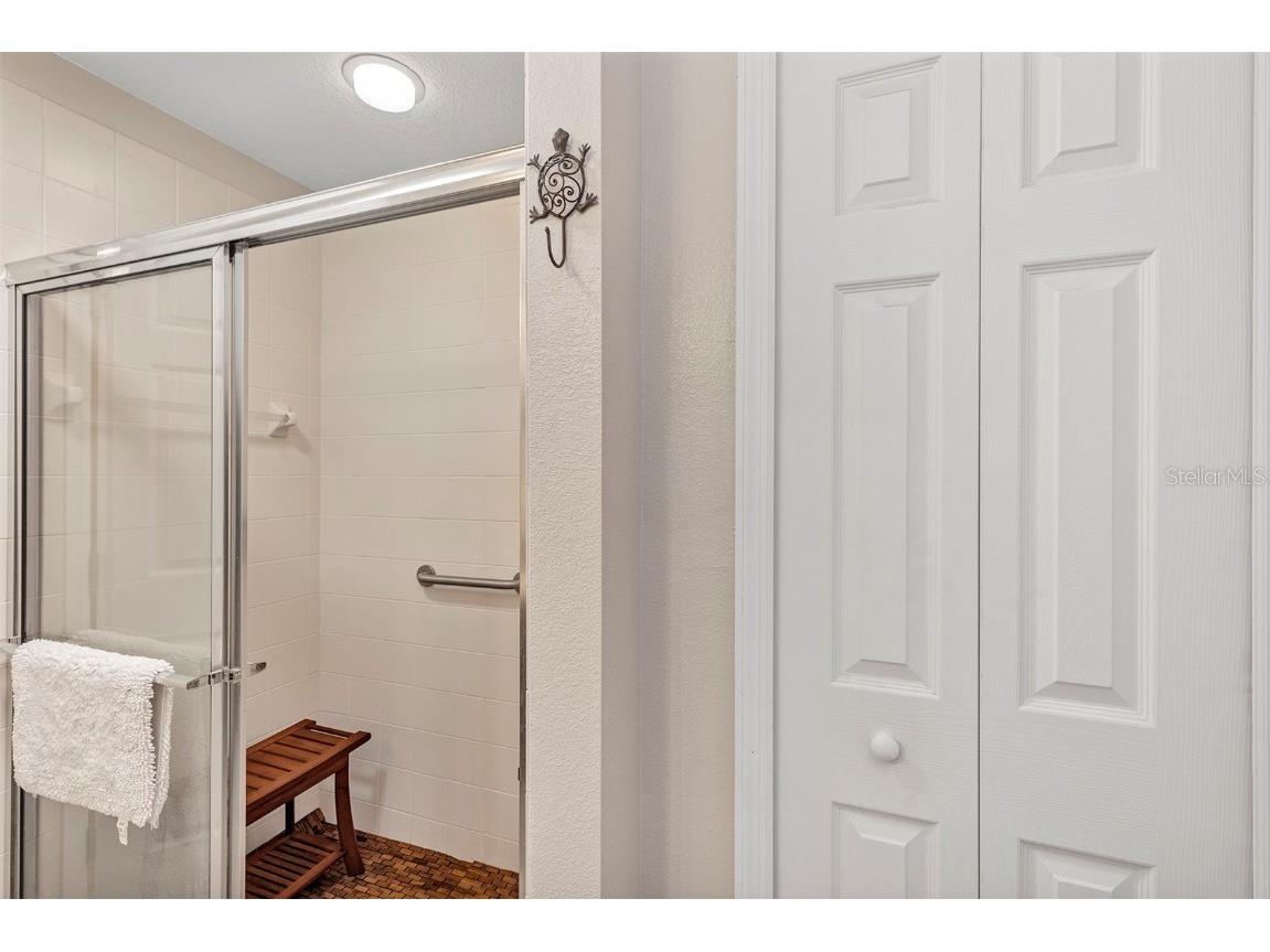 26925 White Plains Way Leesburg FL 34748 G5102632 image16