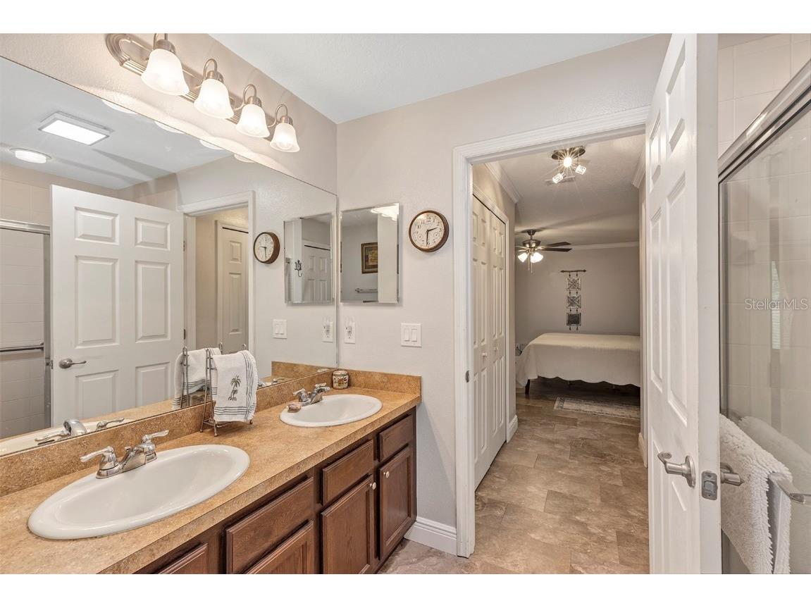 26925 White Plains Way Leesburg FL 34748 G5102632 image17