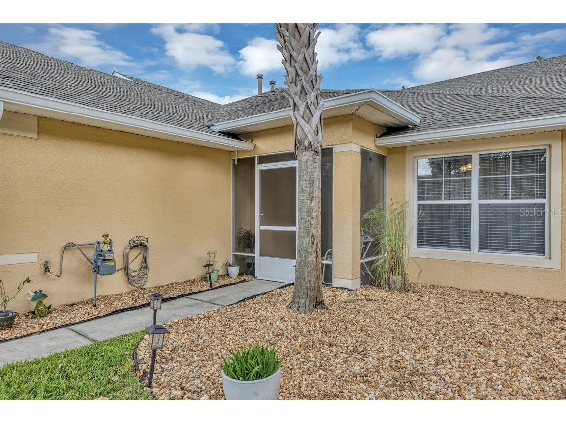 26925 White Plains Way Leesburg FL 34748 G5102632 image2