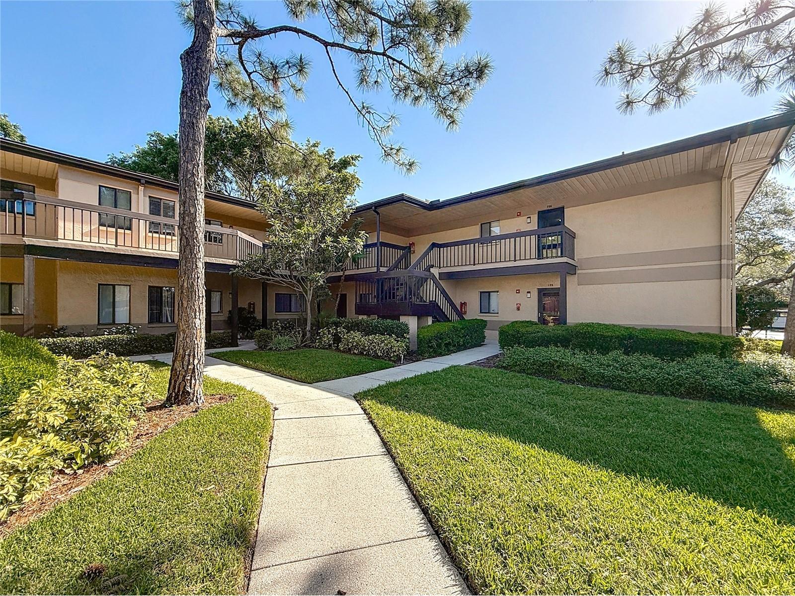 2693 Sabal Springs Circle #206 Clearwater FL 33761 TB8375873 image5