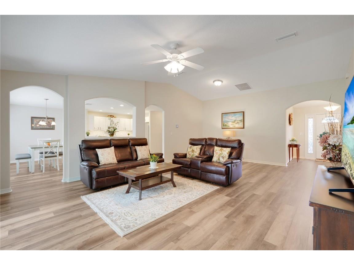 26931 Camerons Run Leesburg FL 34748 G5103700 image5