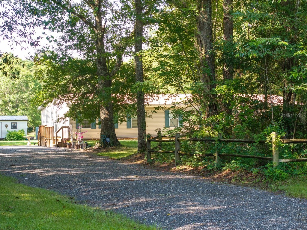 2694 NW 223rd Street Lawtey FL 32058 GC522177 image1