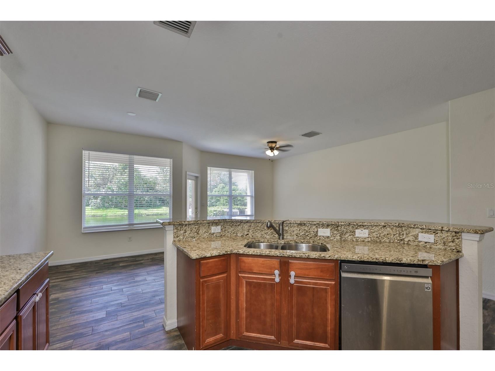 26948 Juniper Bay Drive Wesley Chapel FL 33544 TB8514949 image6