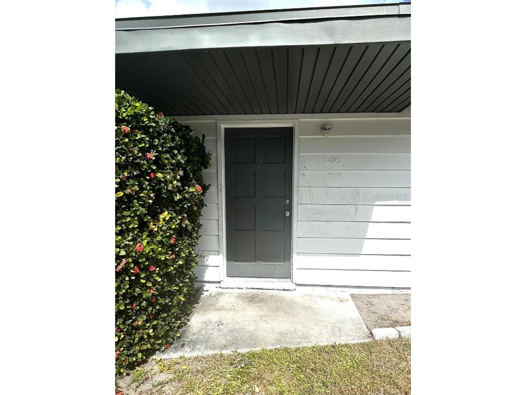 2695 Fruitville Road Sarasota FL 34237 A4670567 image1
