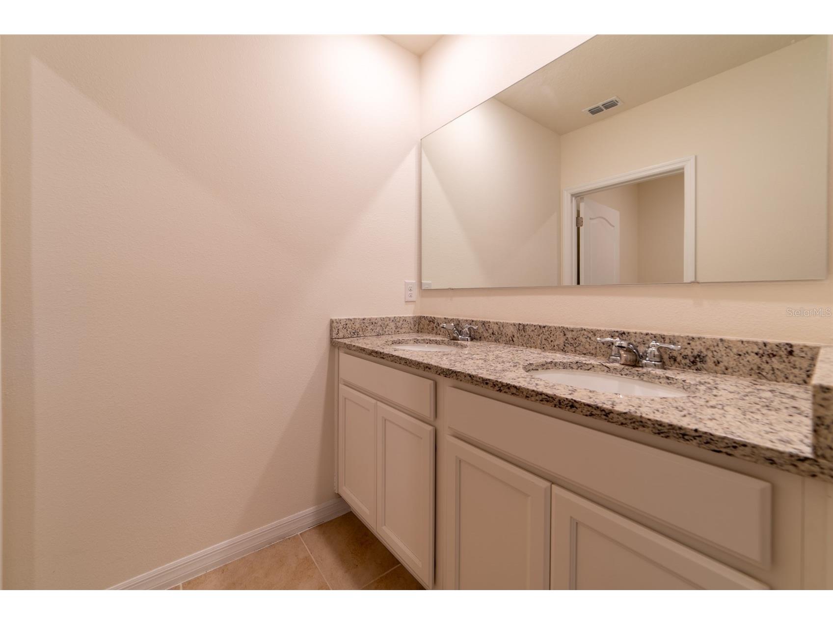 2695 House Finch Road Harmony FL 34773 O6423036 image57