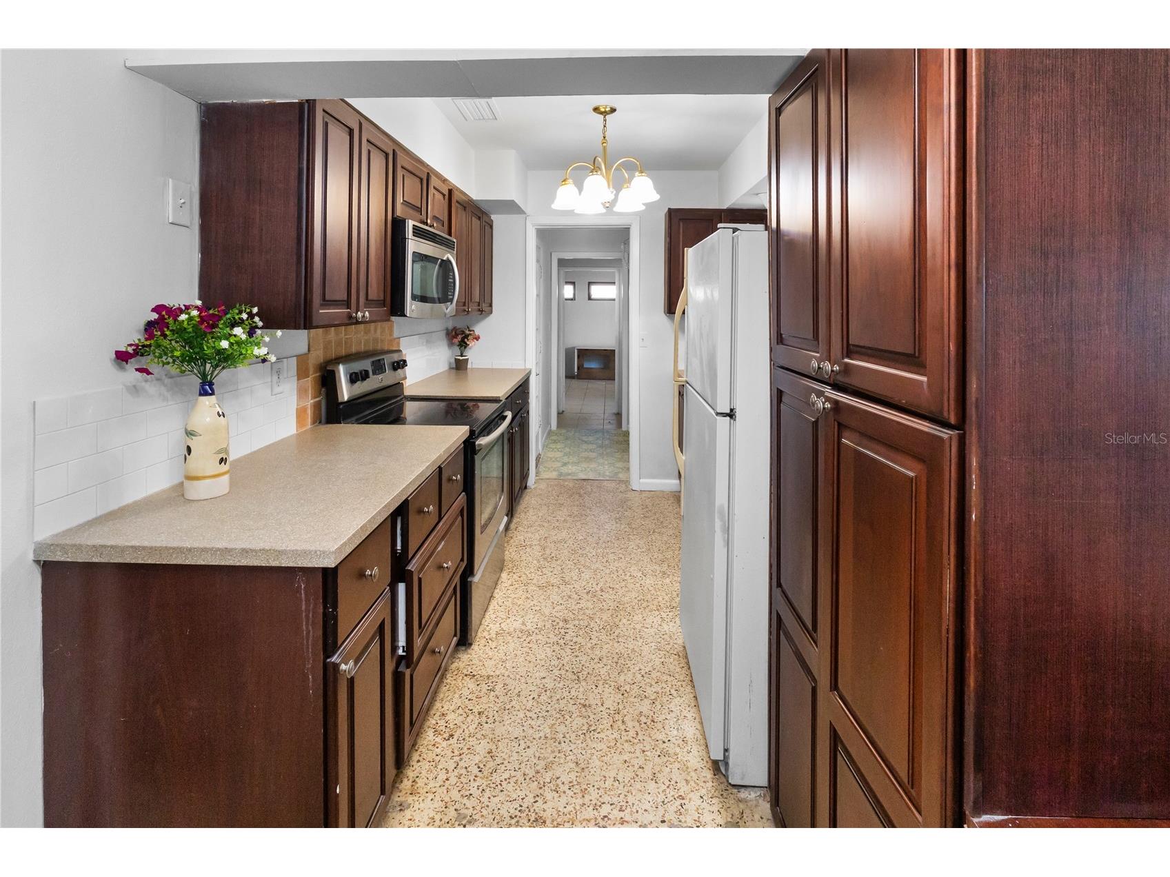 2695 S East Avenue Sarasota FL 34239 A4669217 image20