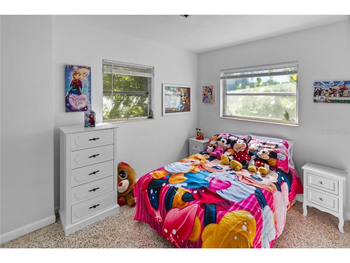 2695 S East Avenue Sarasota FL 34239 A4669217 image7