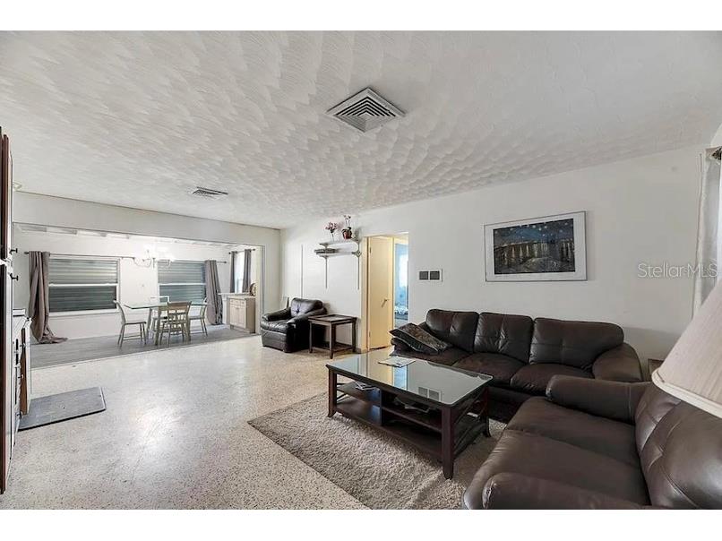 2695 S East Avenue Sarasota FL 34239 O6391028 image10