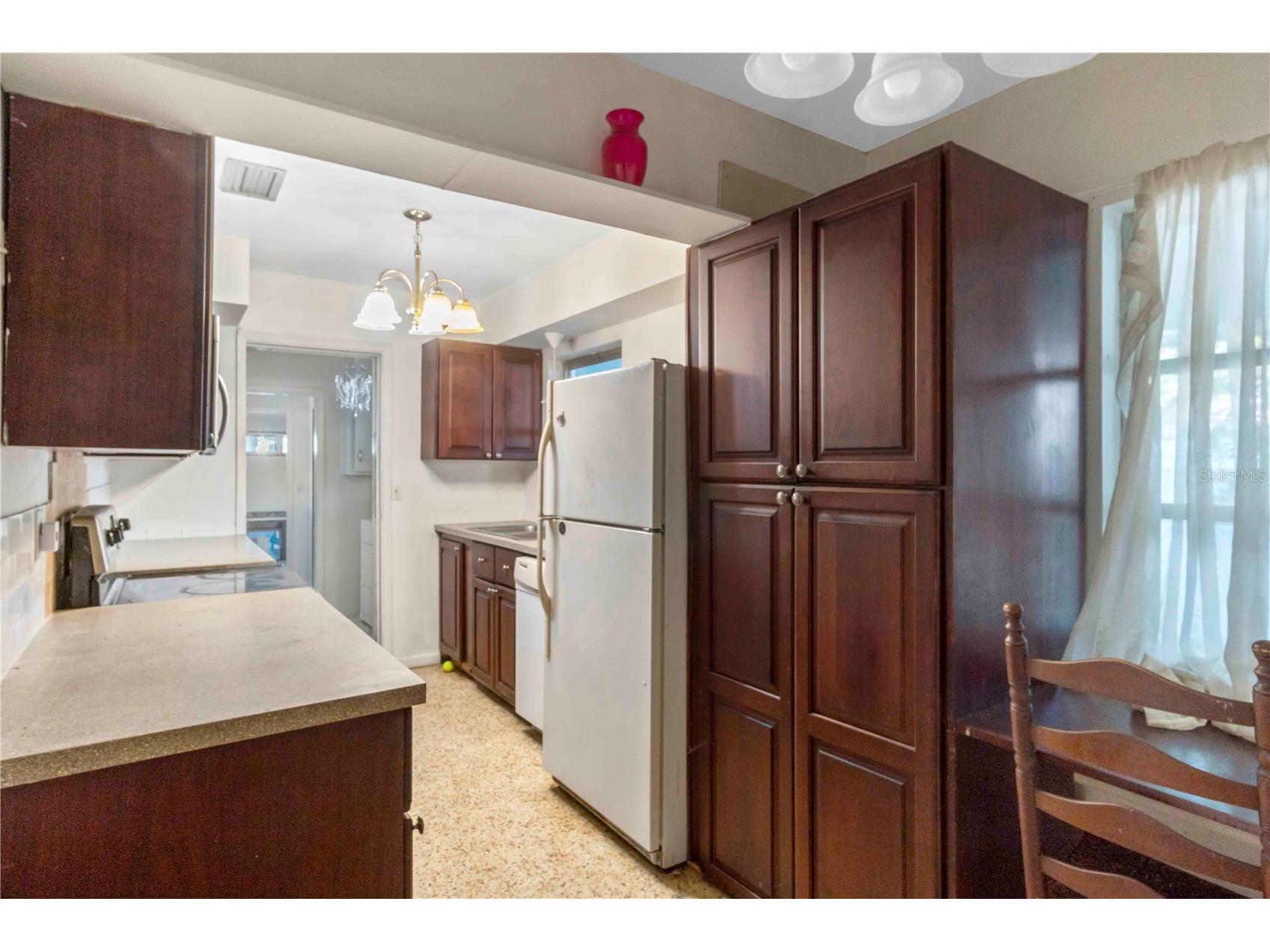 2695 S East Avenue Sarasota FL 34239 O6391028 image7