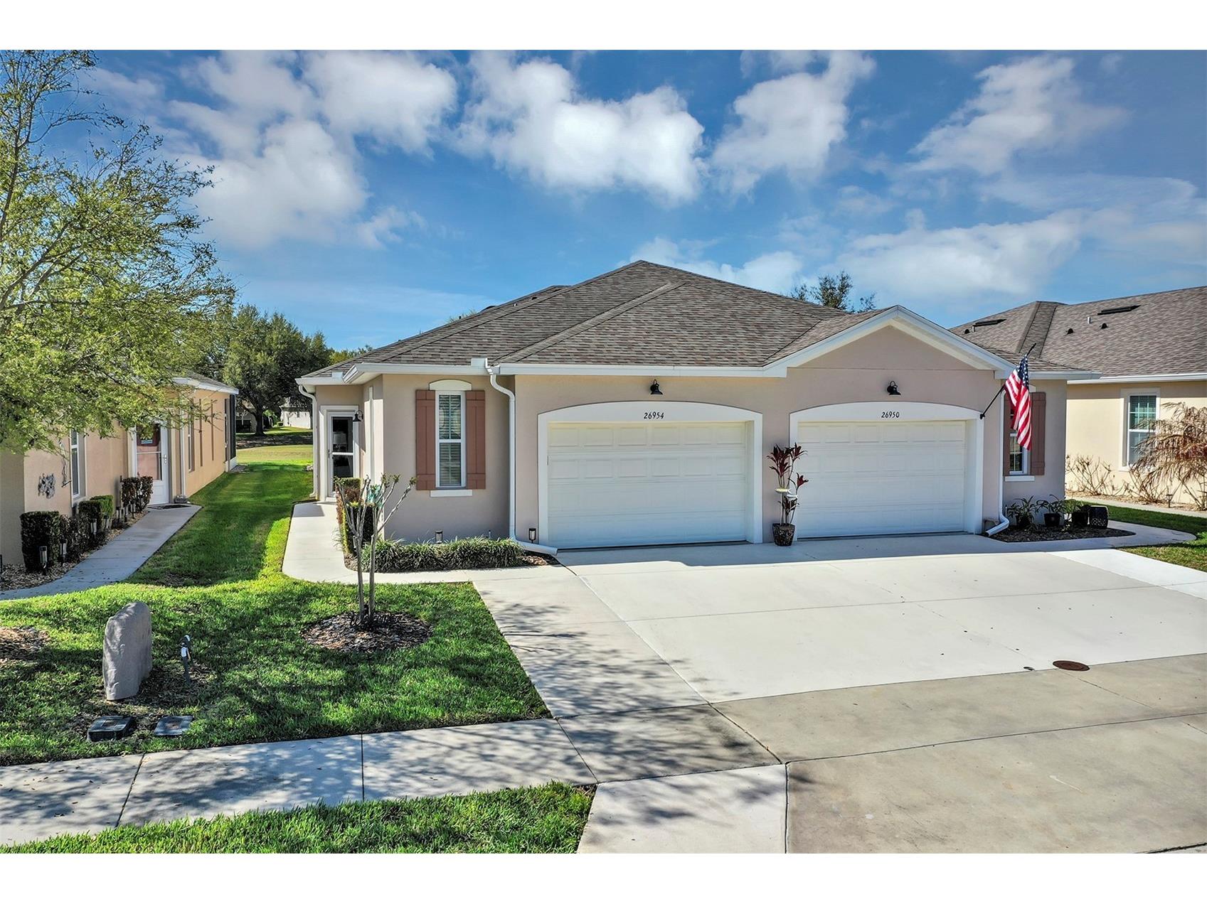 26954 White Plains Way Leesburg FL 34748 G5109589 image1