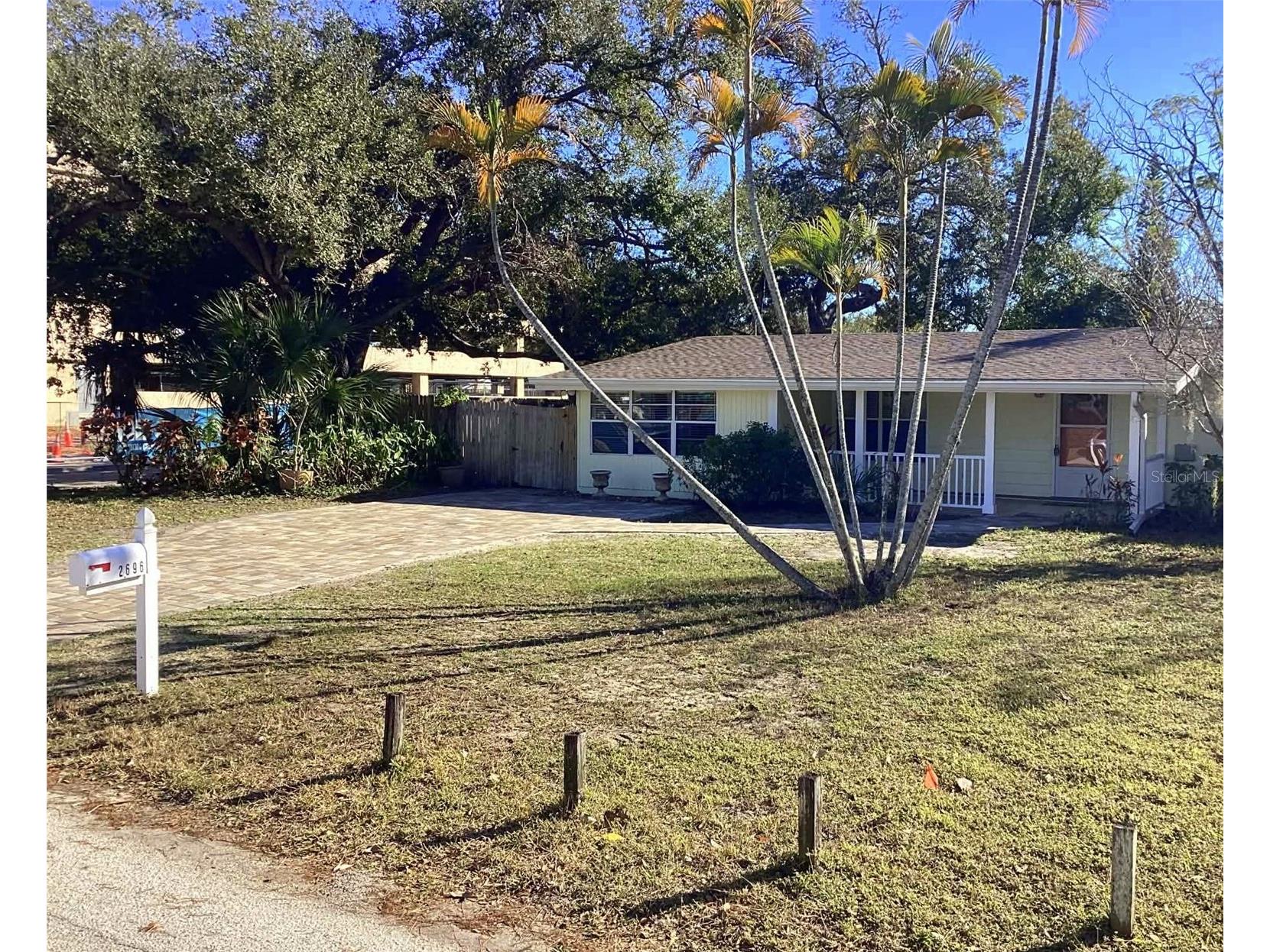 2696 Loma Linda Street Sarasota FL 34239 A4678641 image1