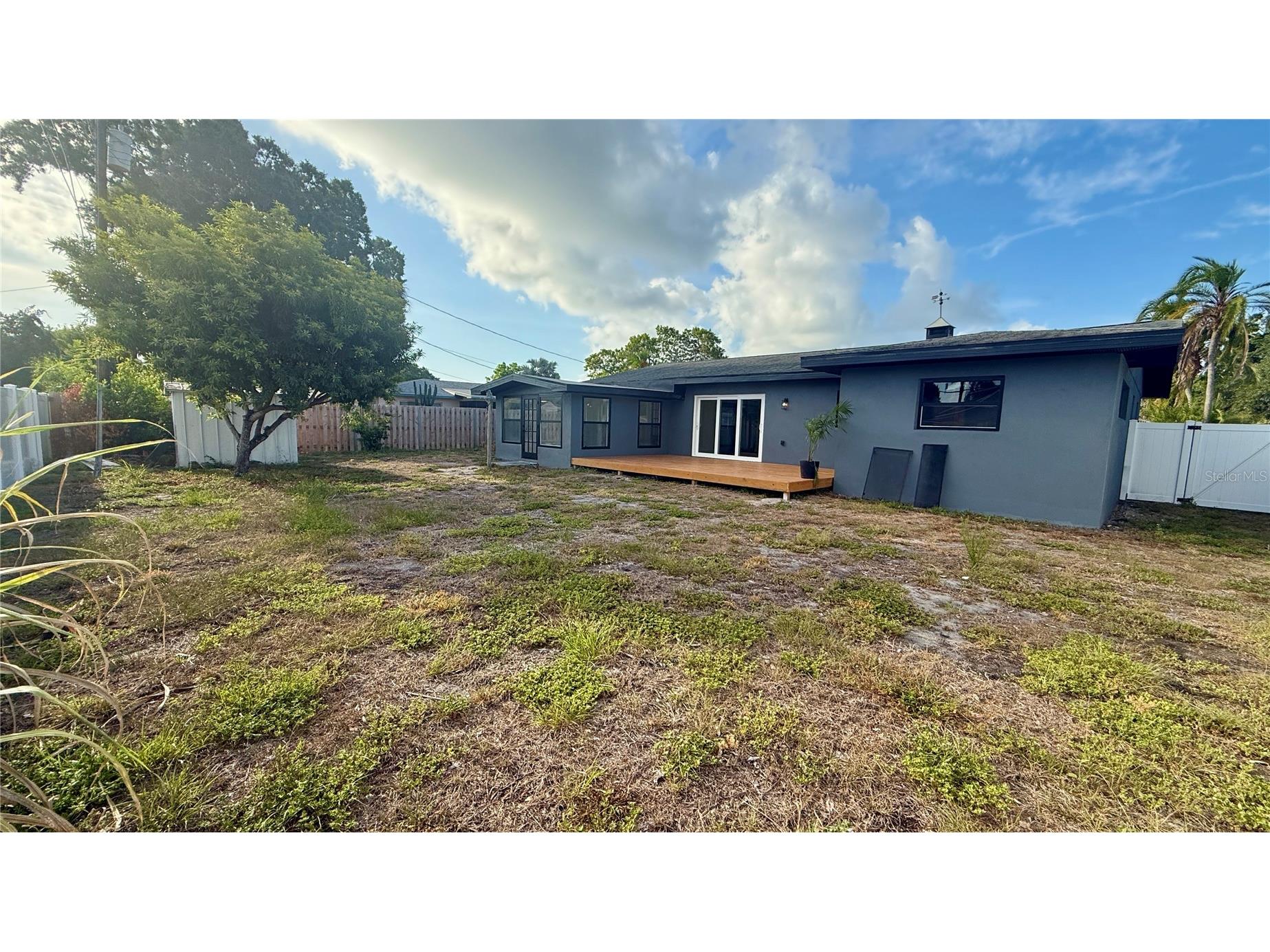 2697 66th Terrace S Saint Petersburg FL 33712 TB8522181 image32