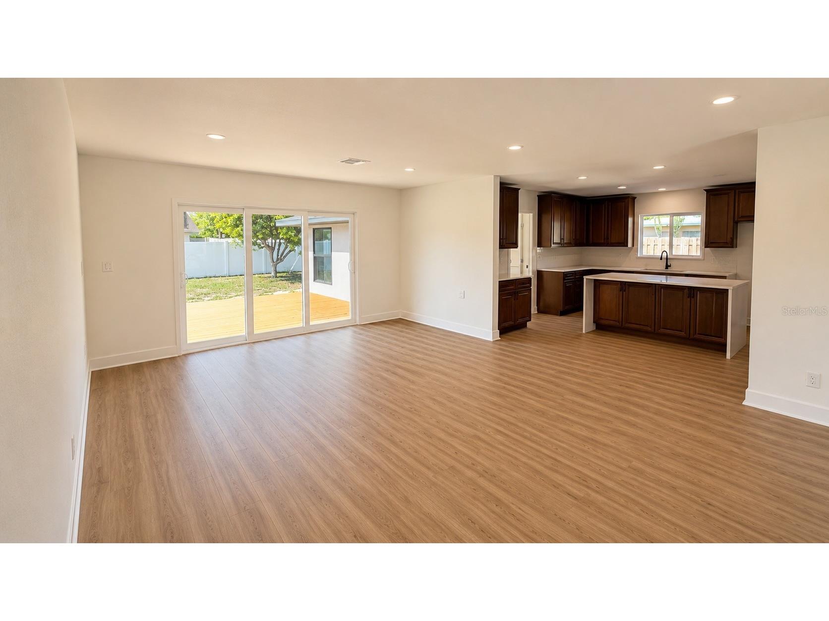 2697 66th Terrace S Saint Petersburg FL 33712 TB8522181 image6