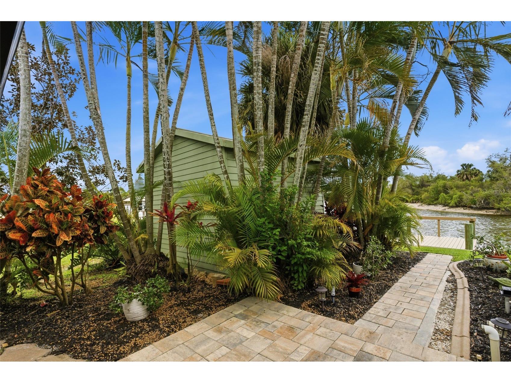 2698 Lake View Boulevard Port Charlotte FL 33948 - LITTLE ALLIGATOR CREEK C7523620 image27