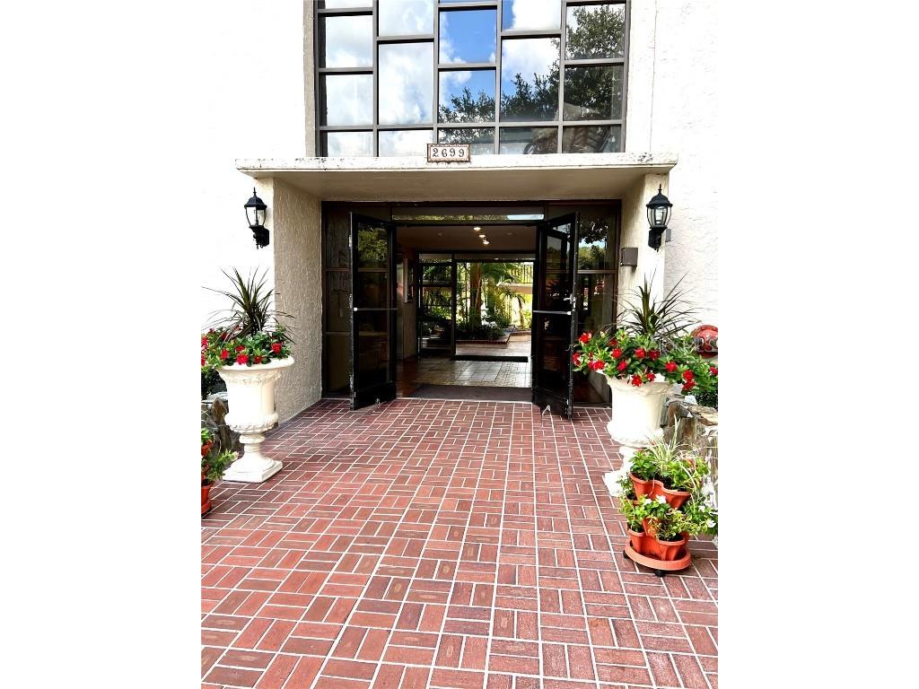 2699 Seville Boulevard #306 Clearwater FL 33764 U8207215 image1