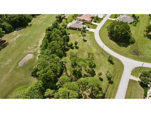 27 & 29 Tee View Road Rotonda West FL 33947 D6119370 image1