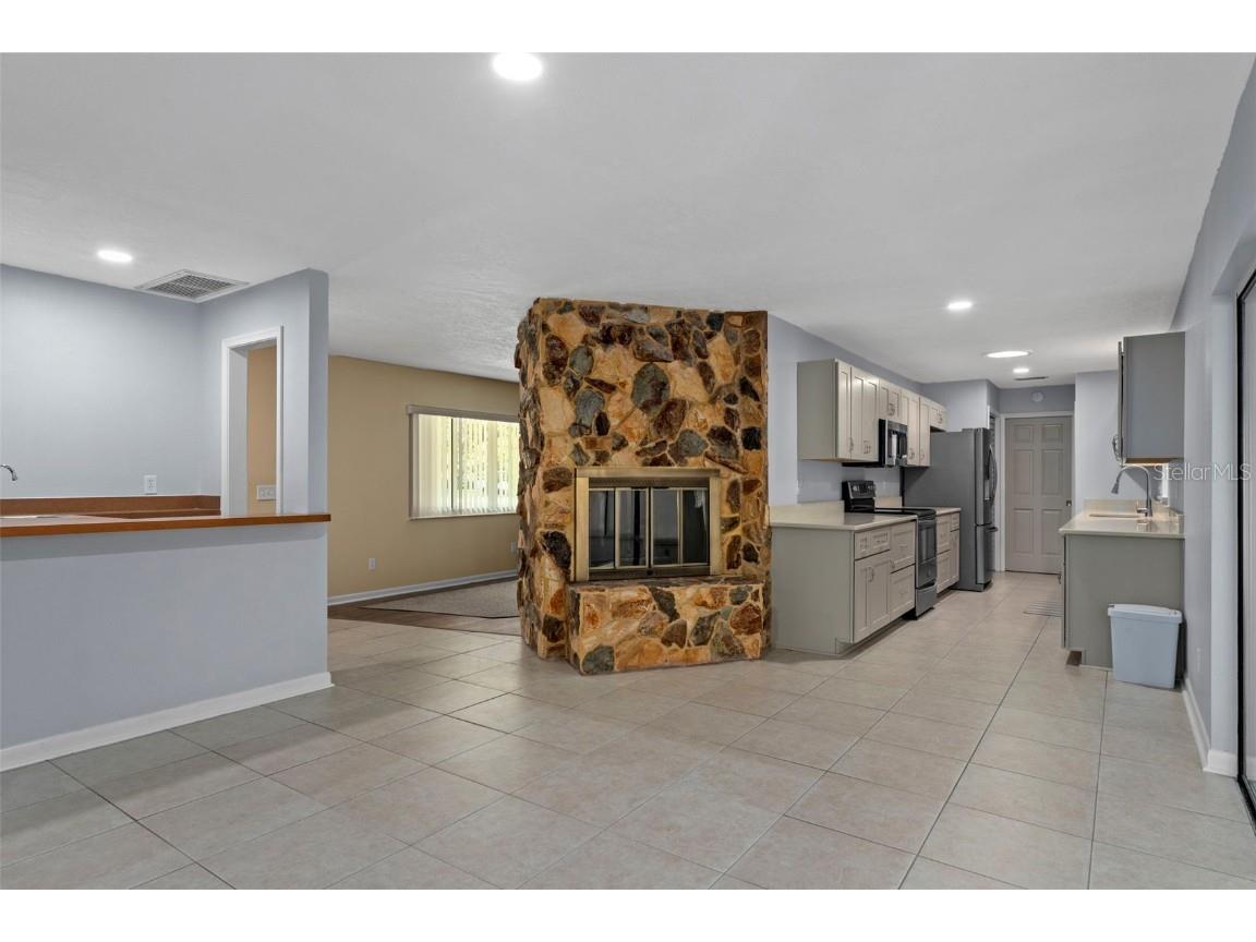 27 Beverly Court Homosassa FL 34446 OM713327 image10