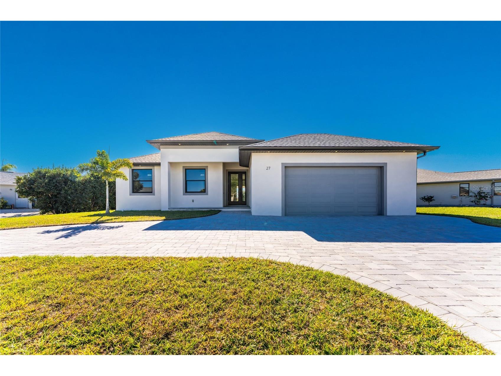 27 Bunker Court Rotonda West FL 33947 D6145506 image1